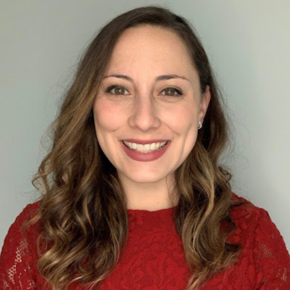 Meet your Posher, Alexandra